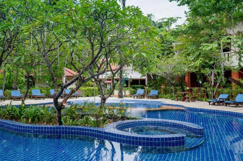 Hyton Leelavadee Hotel