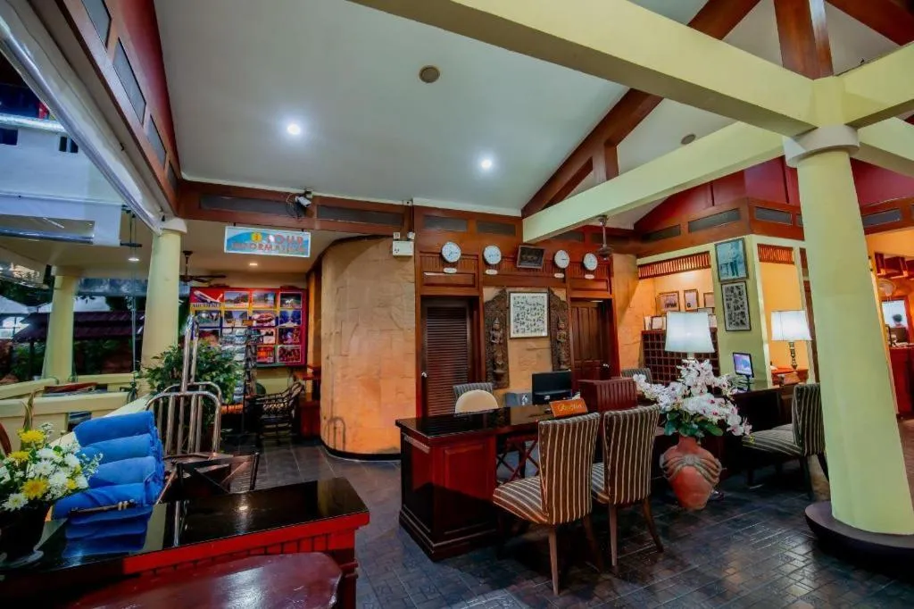 Hyton Leelavadee Hotel