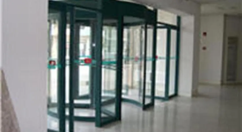 Jinjiang Inn Tianjin Binhai New District Tanggu Metro Station