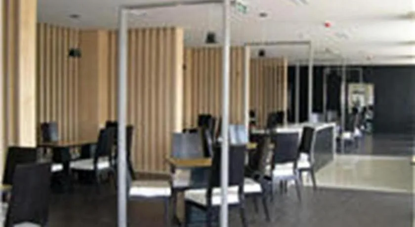 Jinjiang Inn Tianjin Binhai New District Tanggu Metro Station