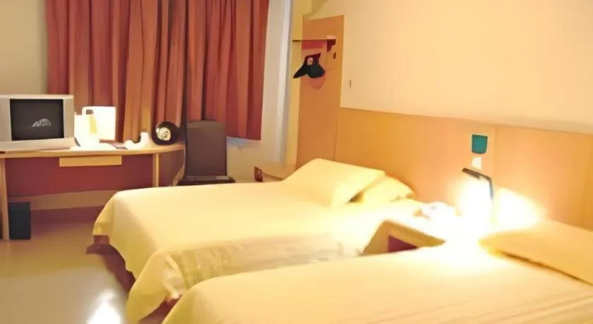 Jinjiang Inn Tianjin Binhai New District Tanggu Metro Station