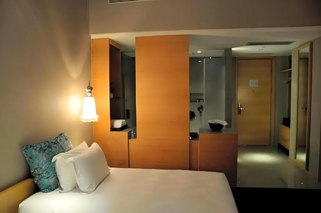 Bed in Guangzhou Carat Hotel