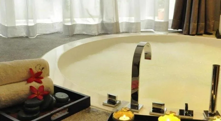 Guangzhou Carat Hotel