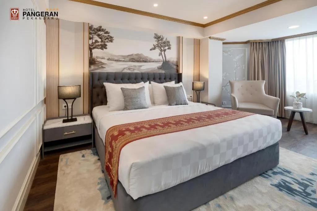 Bed in Hotel Pangeran