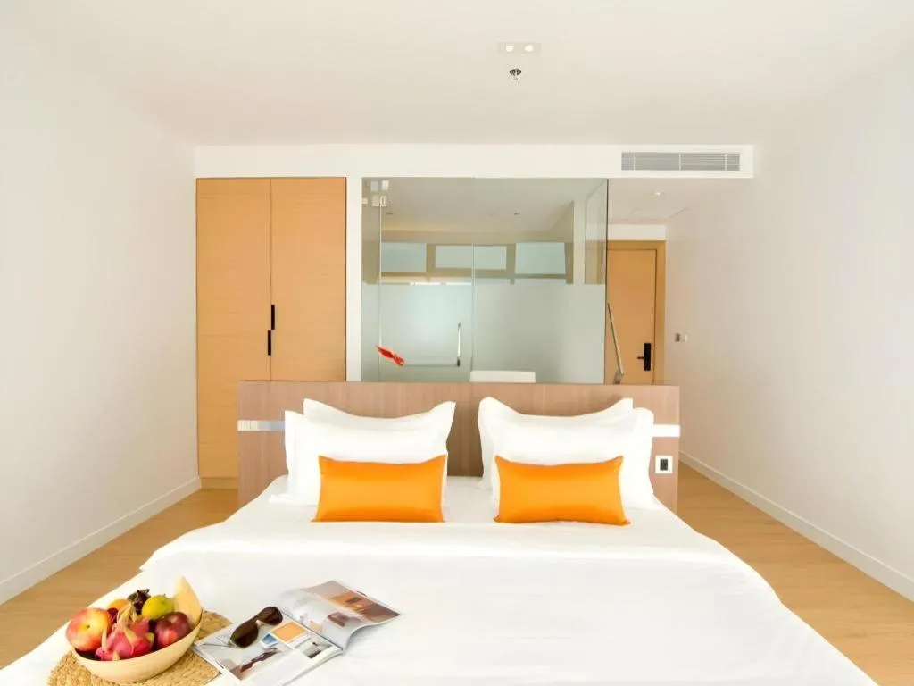 Bed in Seven Zea Chic Hotel