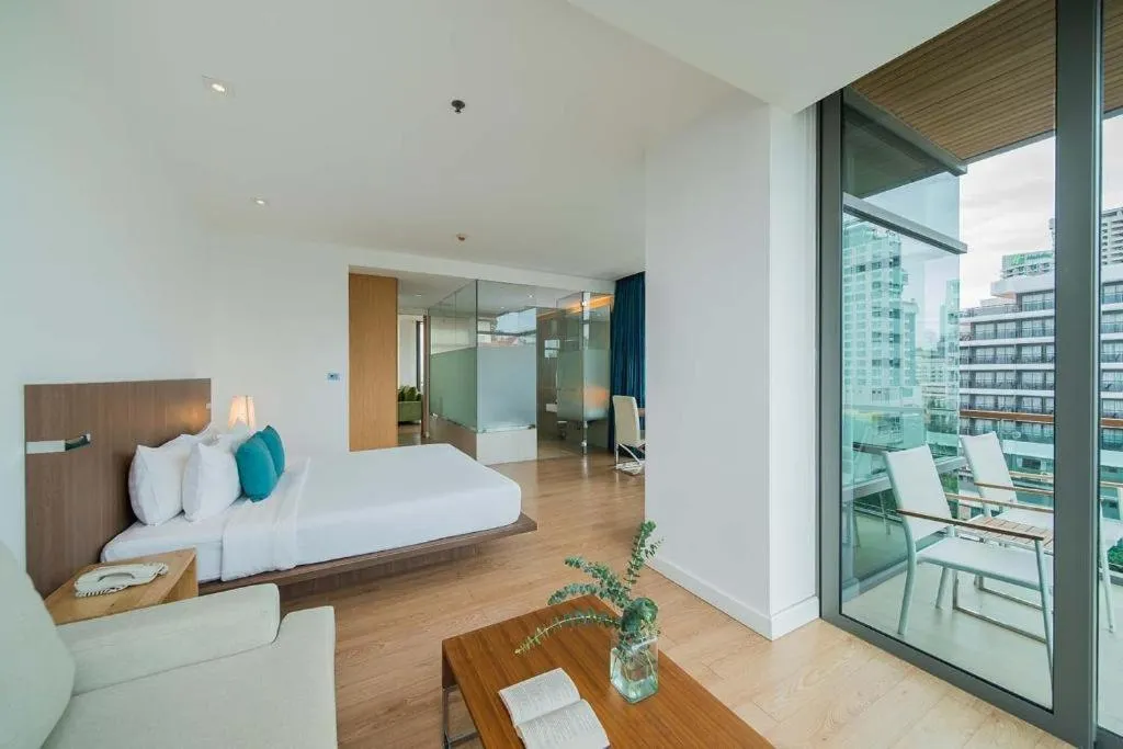 Bed in Seven Zea Chic Hotel