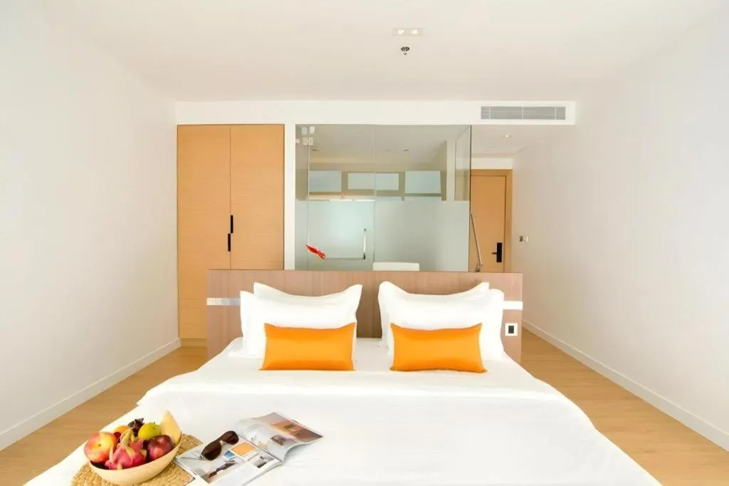 Bed in Seven Zea Chic Hotel