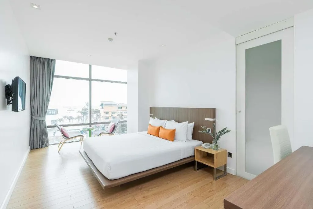 Bed in Seven Zea Chic Hotel