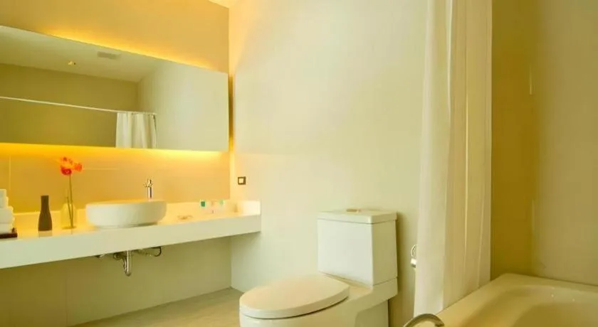 Seven Zea Chic Hotel