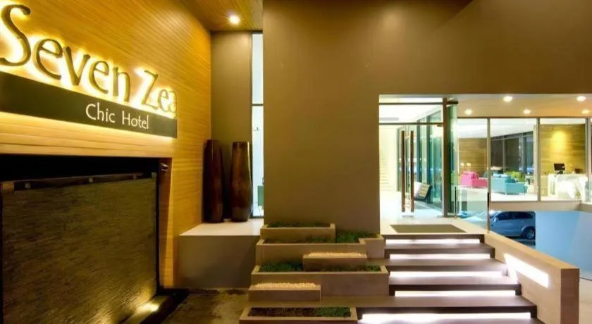 Seven Zea Chic Hotel