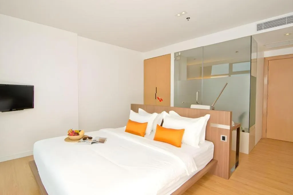 Bed in Seven Zea Chic Hotel