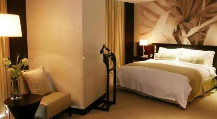 Bed in China National Convention Center Grand Hotel