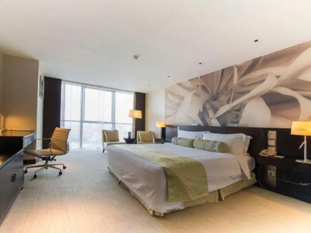 Bed in China National Convention Center Grand Hotel