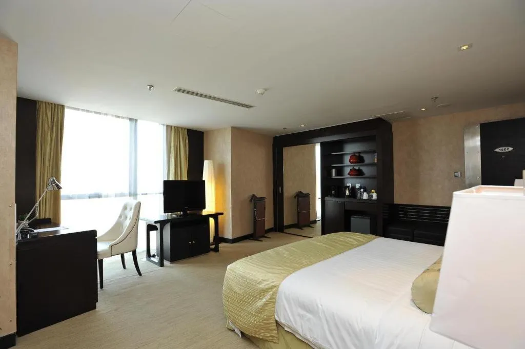 Bed in China National Convention Center Grand Hotel