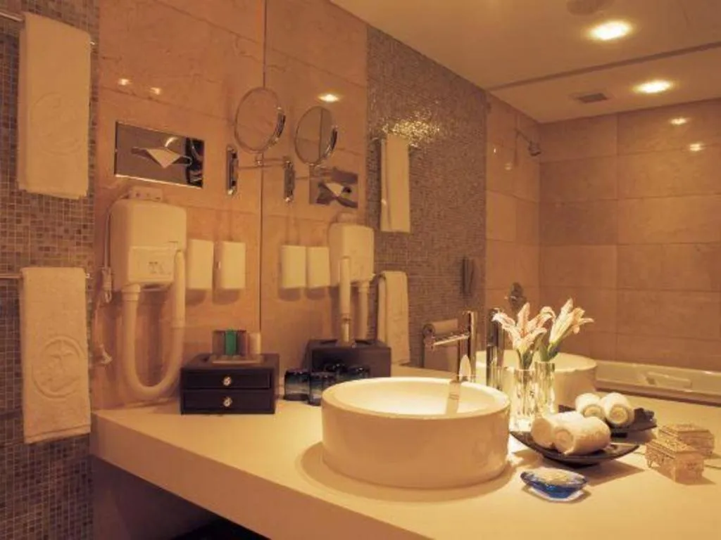 China National Convention Center Grand Hotel