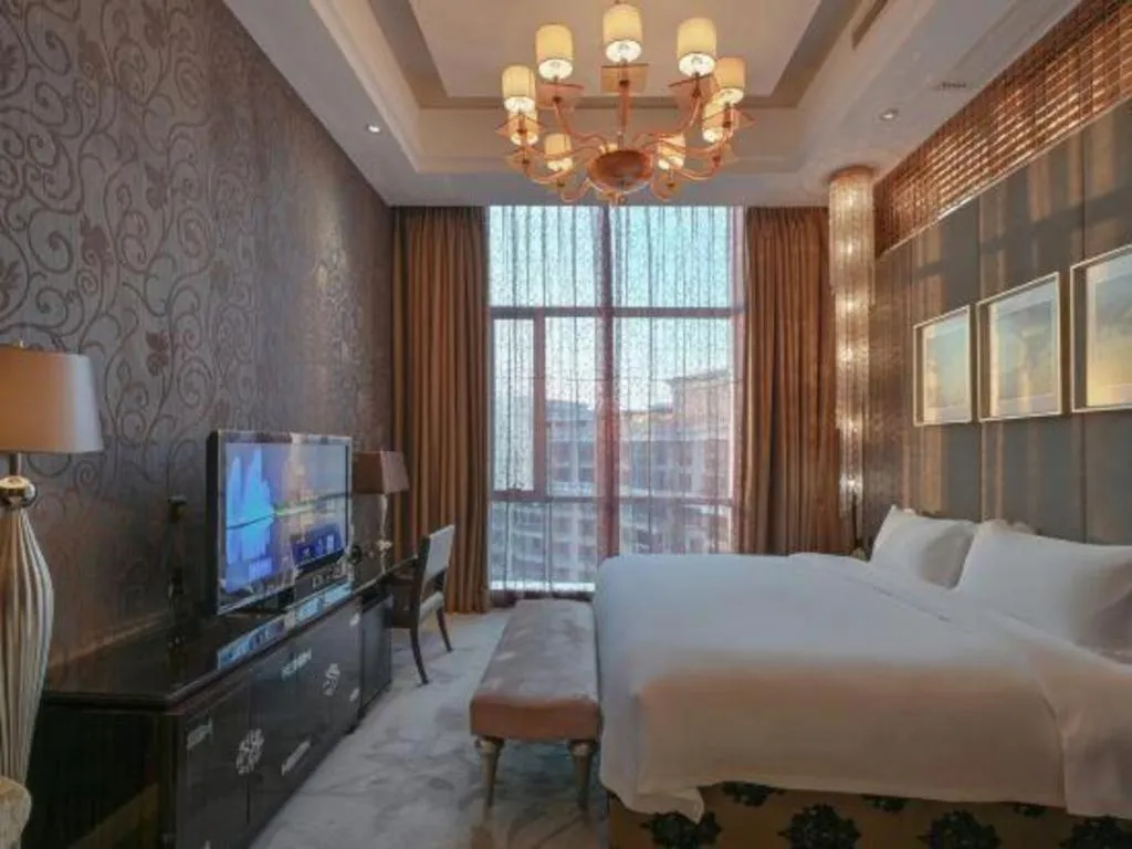 Bed in Kinho Narada Hotel