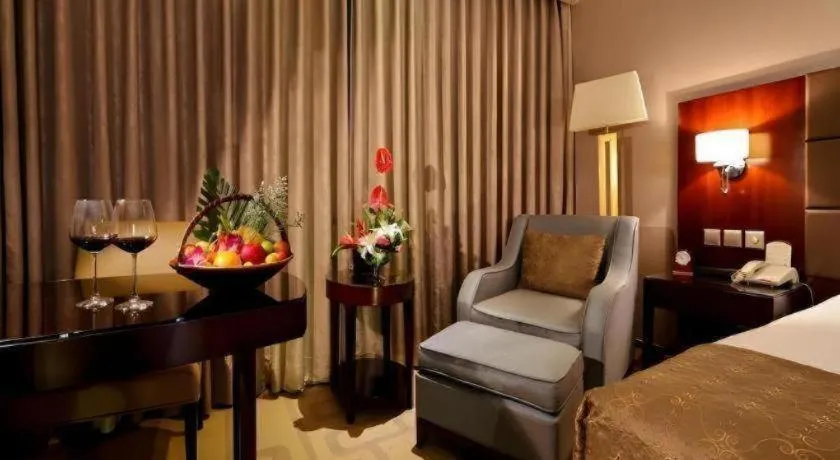 Bed in Kinho Narada Hotel