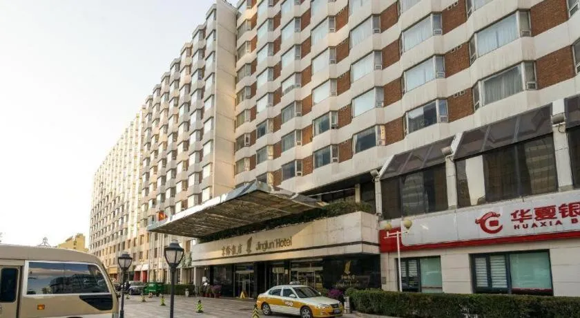 Jinglun Hotel