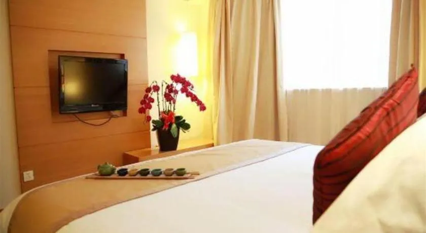 Bed in Jinglun Hotel