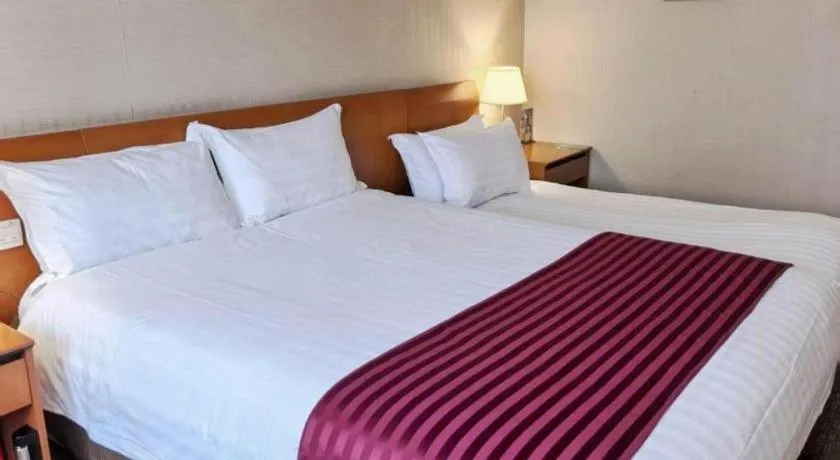 Bed in Jinglun Hotel