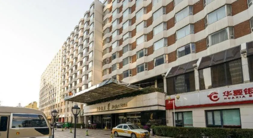Jinglun Hotel
