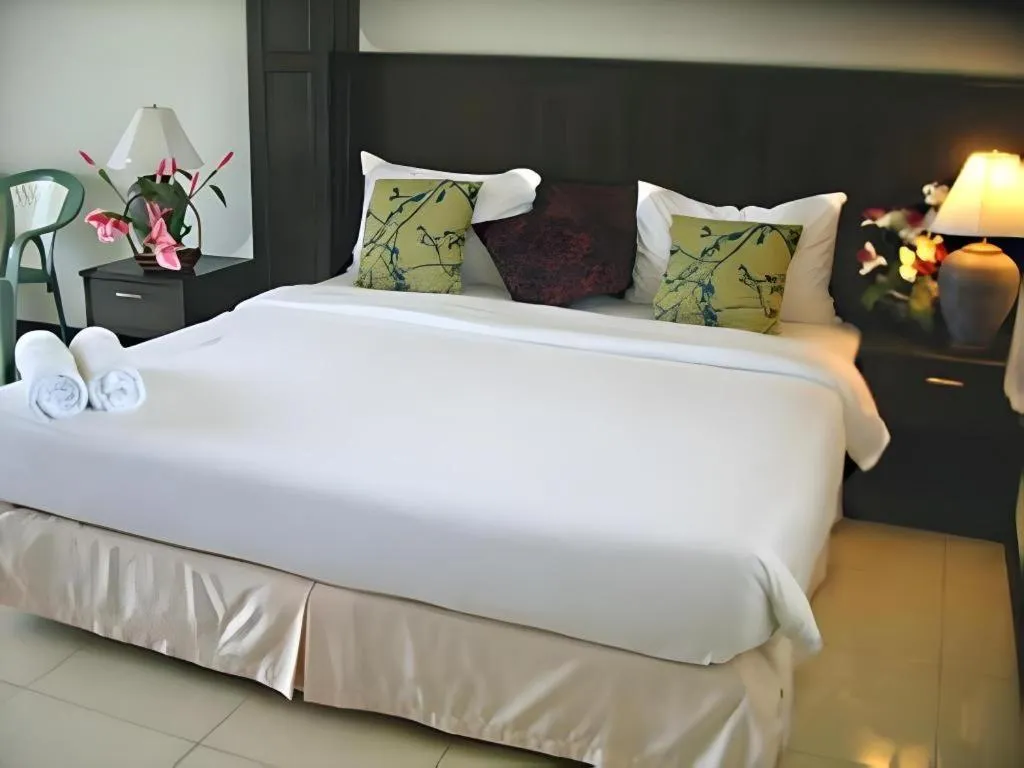 Bed in Kamala Phuyai Resort