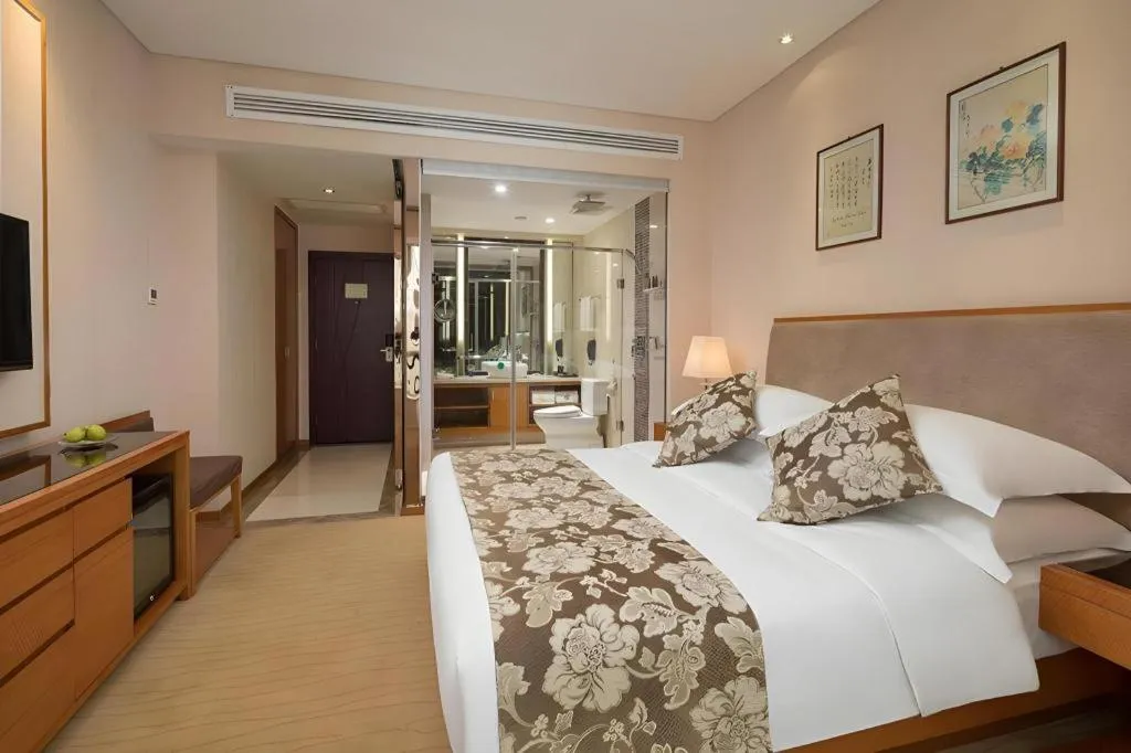 Bed in Expo Garden Hotel