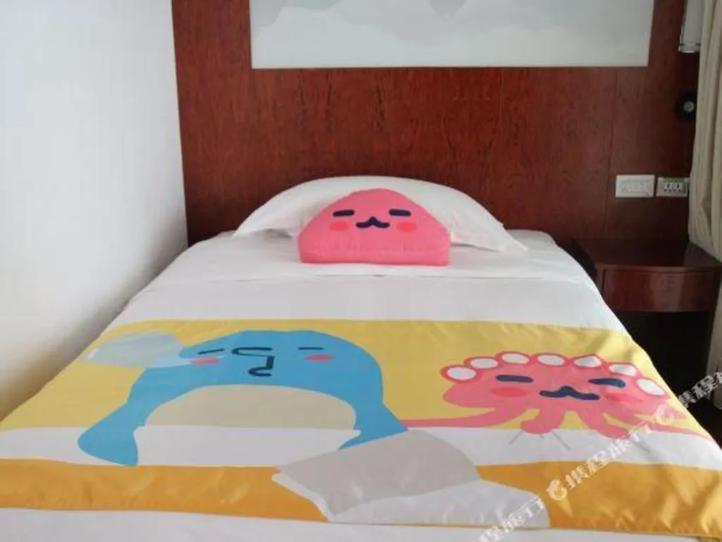 Bed in Expo Garden Hotel