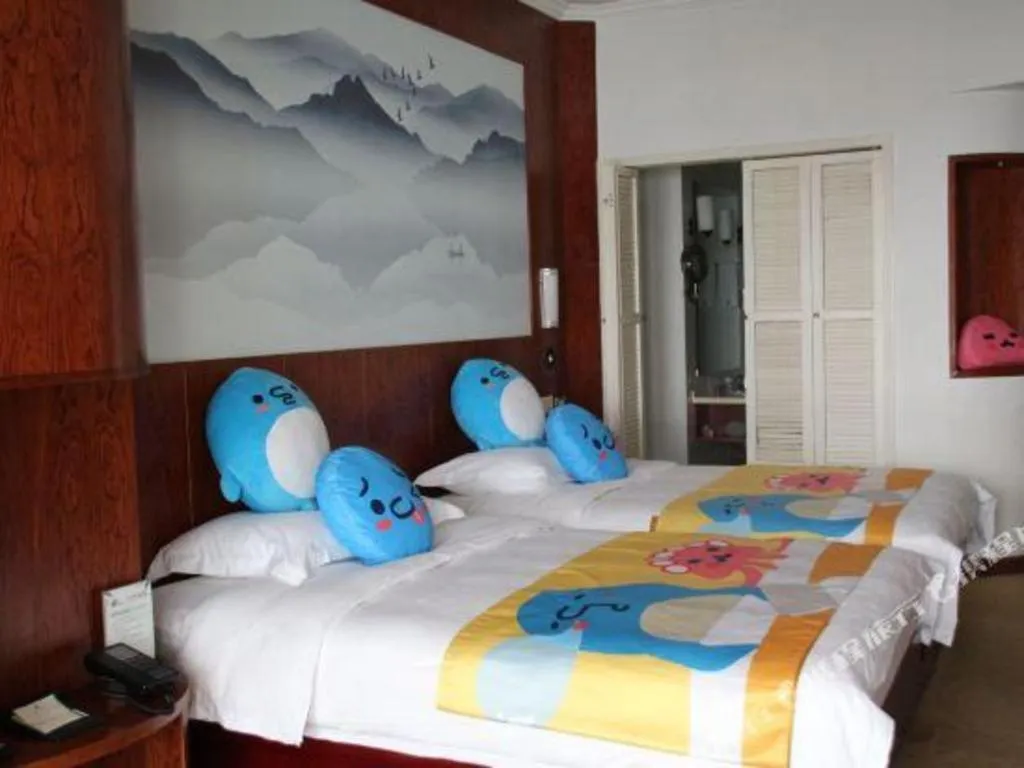 Bed in Expo Garden Hotel