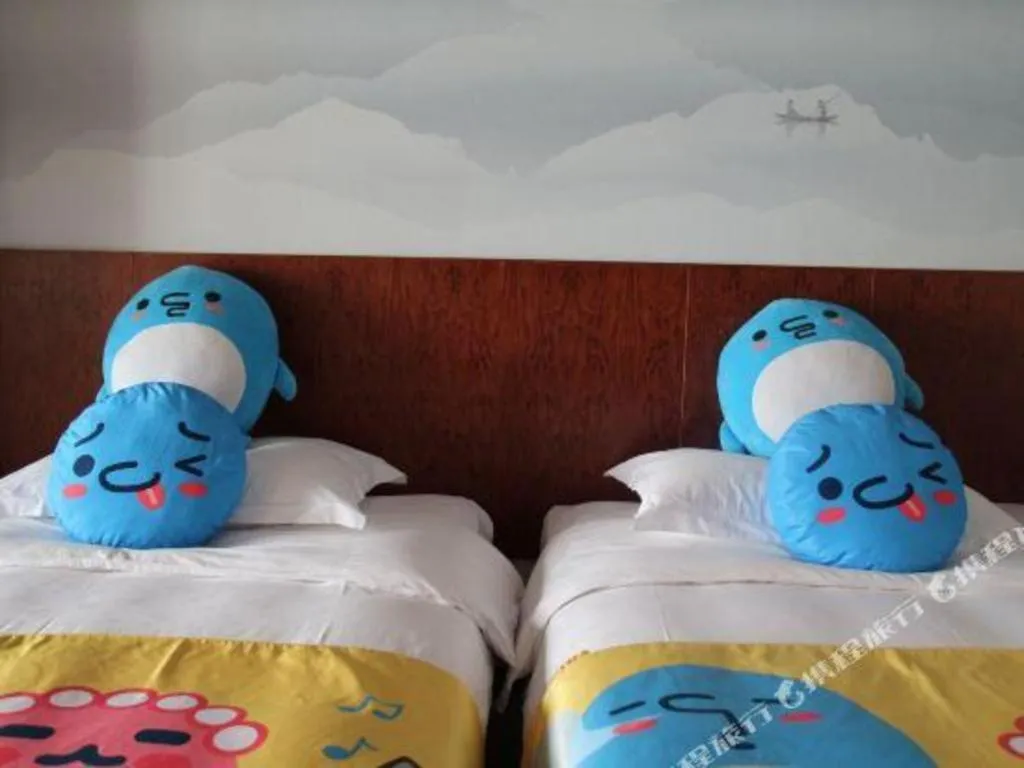 Bed in Expo Garden Hotel