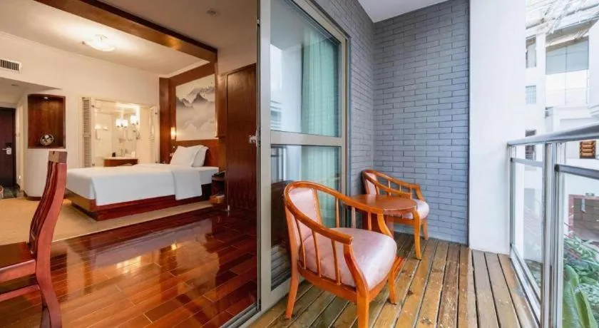 Bed in Expo Garden Hotel