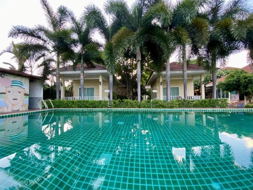 Ruen Maihom Riverside Cottage