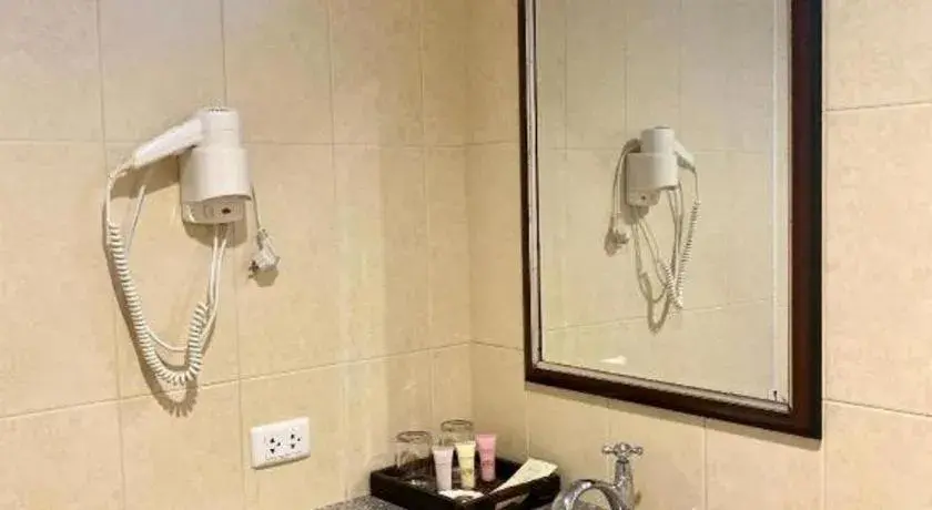 Ruen Maihom Riverside Cottage Ruen Maihom Riverside Cottage