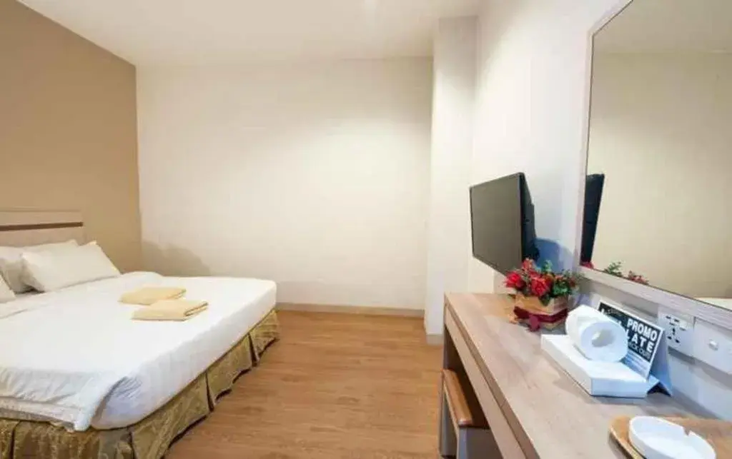 Bed in Lovina Inn Penuin Hotel Bed in Lovina Inn Penuin Hotel