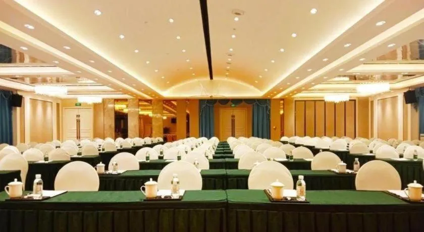 Qingdao Danube International Hotel