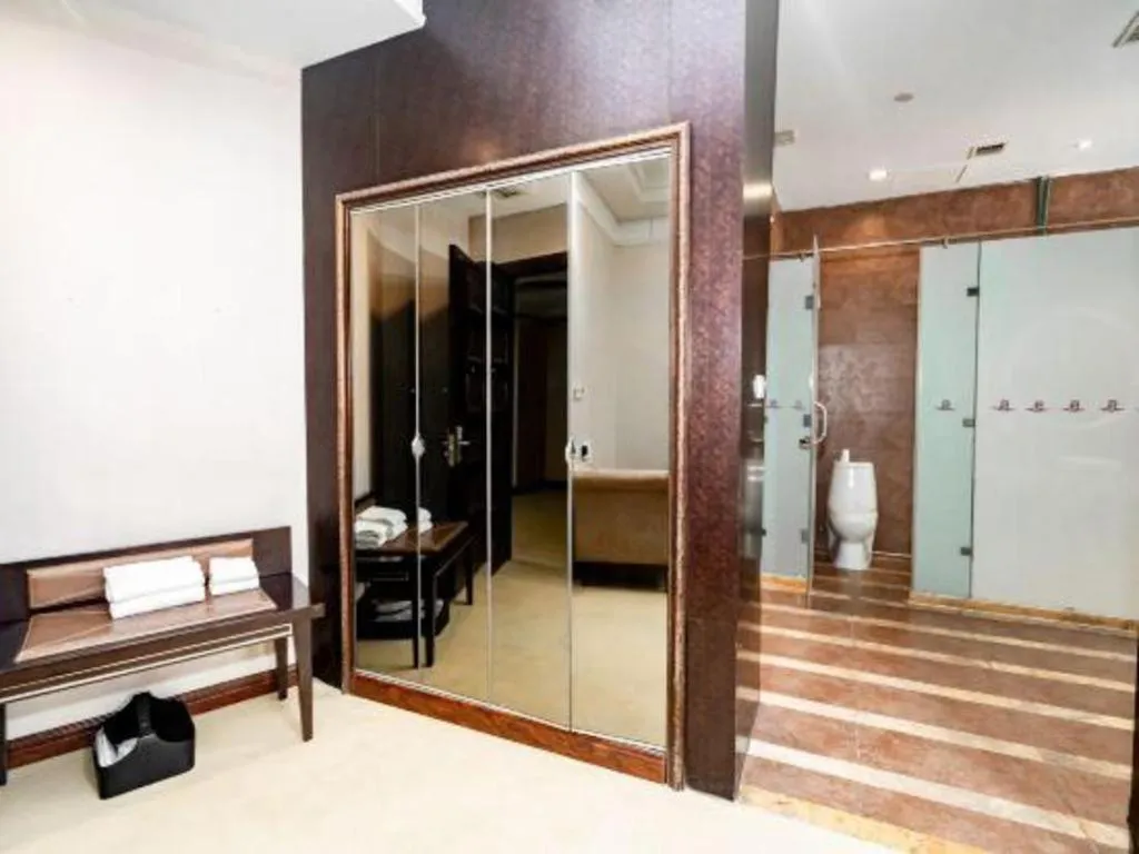 Qingdao Danube International Hotel