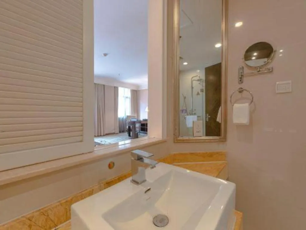 Qingdao Danube International Hotel