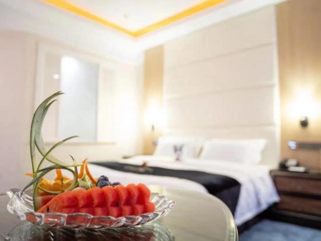 Bed in Qingdao Danube International Hotel