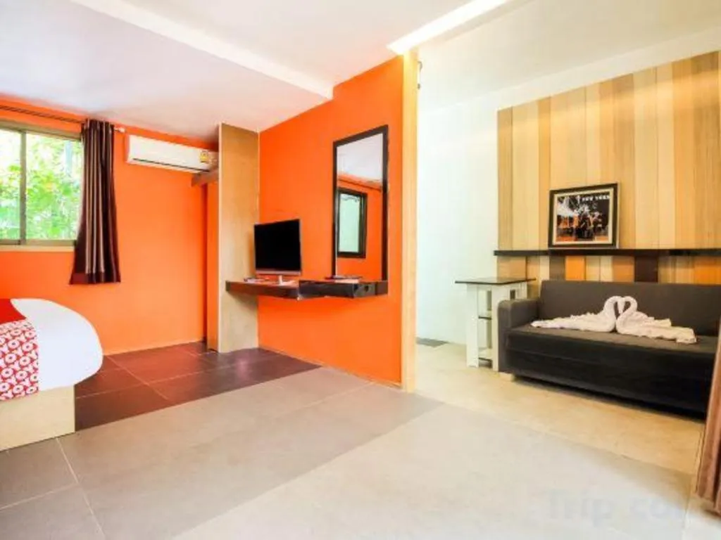 Bed in OYO 271 The Resort Romklao