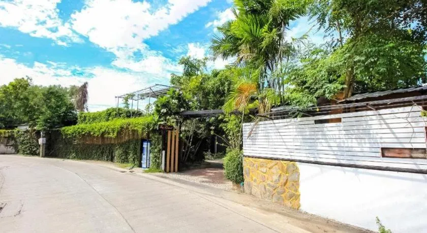 OYO 271 The Resort Romklao