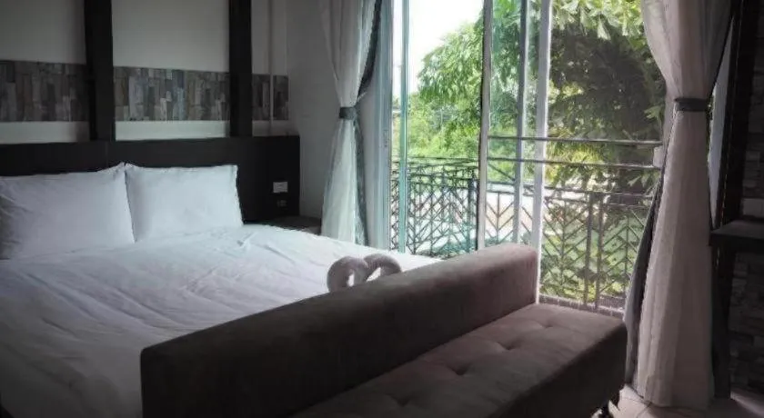 Bed in OYO 271 The Resort Romklao