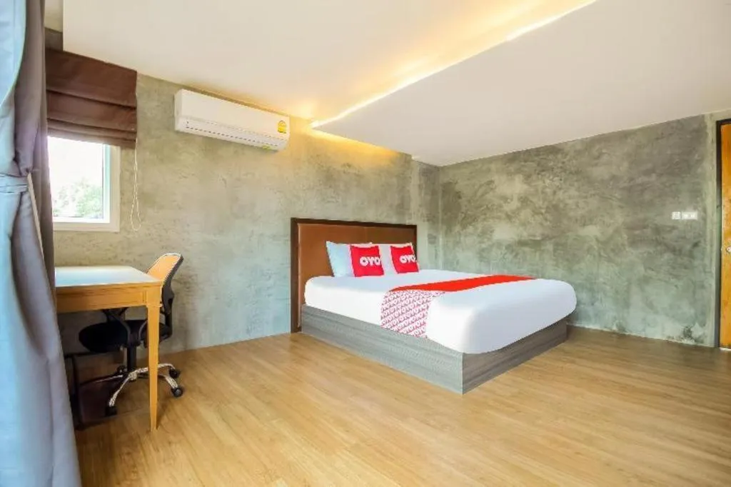 Bed in OYO 271 The Resort Romklao