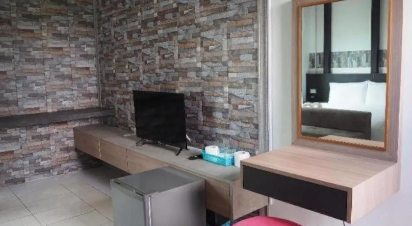 OYO 271 The Resort Romklao