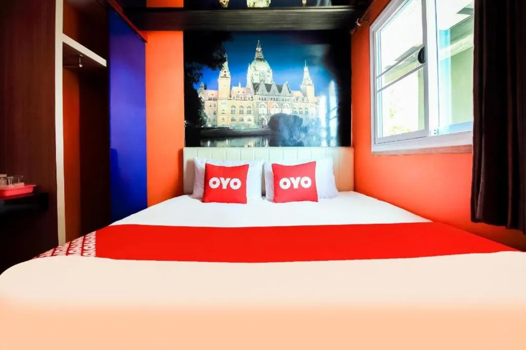 Bed in OYO 271 The Resort Romklao