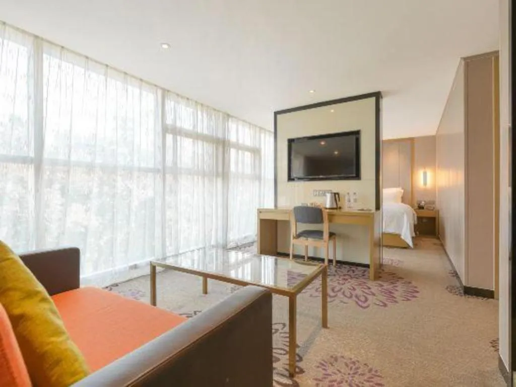 Bed in Lavande Hotel Guangzhou Tianhe Park Metro Station