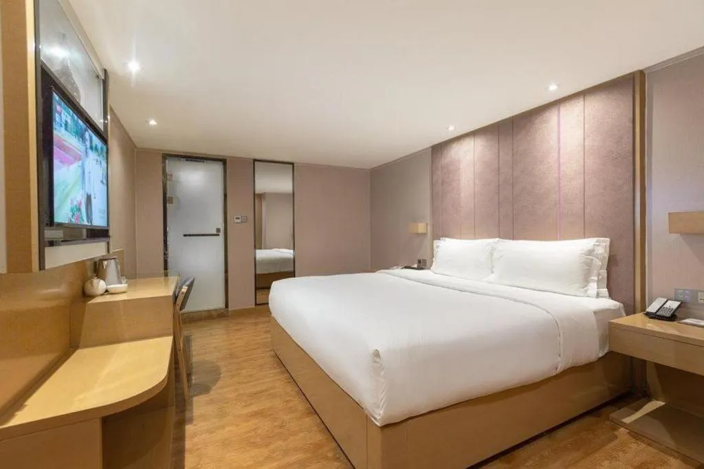 Bed in Lavande Hotel Guangzhou Tianhe Park Metro Station