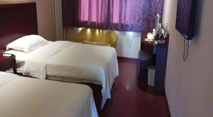 Bed in GreenTree Inn Shandong Yantai Penglai Pavilion Bus station Express Hotel