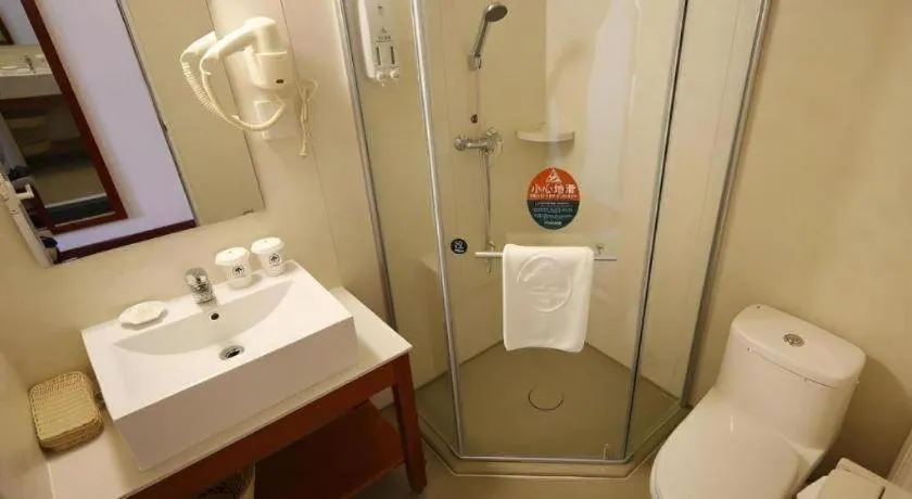 GreenTree Inn Shandong Yantai Penglai Pavilion Bus station Express Hotel