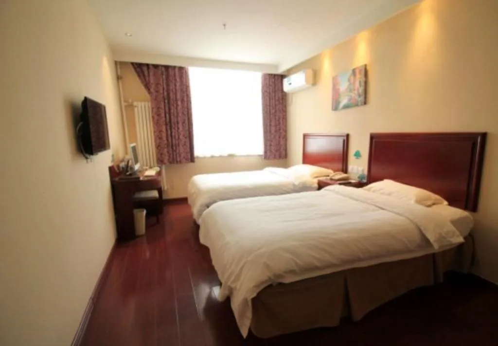 Bed in GreenTree Inn Shandong Yantai Penglai Pavilion Bus station Express Hotel