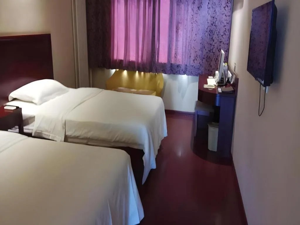 Bed in GreenTree Inn Shandong Yantai Penglai Pavilion Bus station Express Hotel